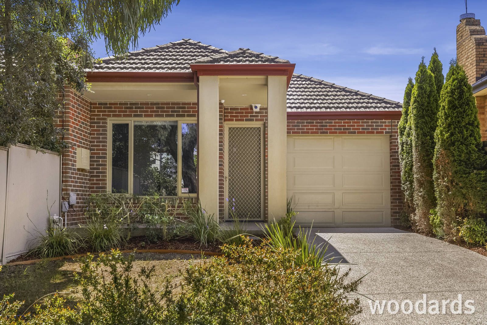 4 Hillside Parade, Box Hill North VIC 3129, Image 0