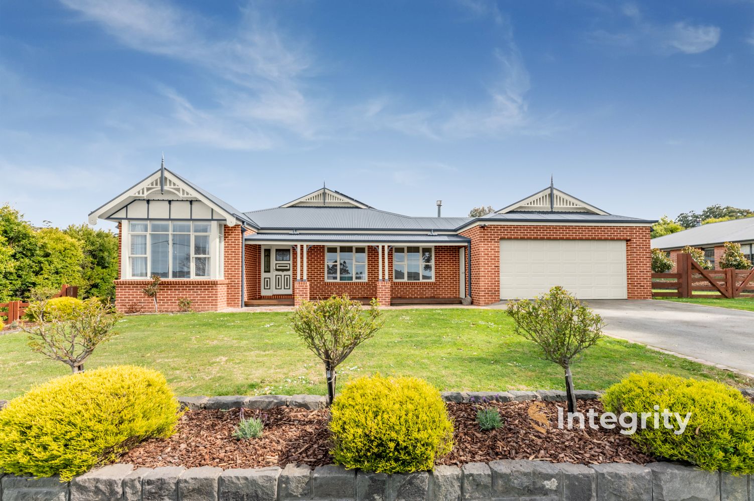 10 Pine Ridge Road, Kinglake West VIC 3757, Image 1