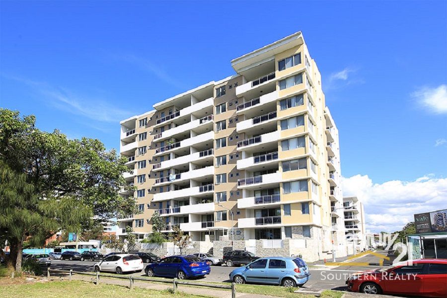 2 bedrooms Apartment / Unit / Flat in 701/23a Gertrude Street WOLLI CREEK NSW, 2205