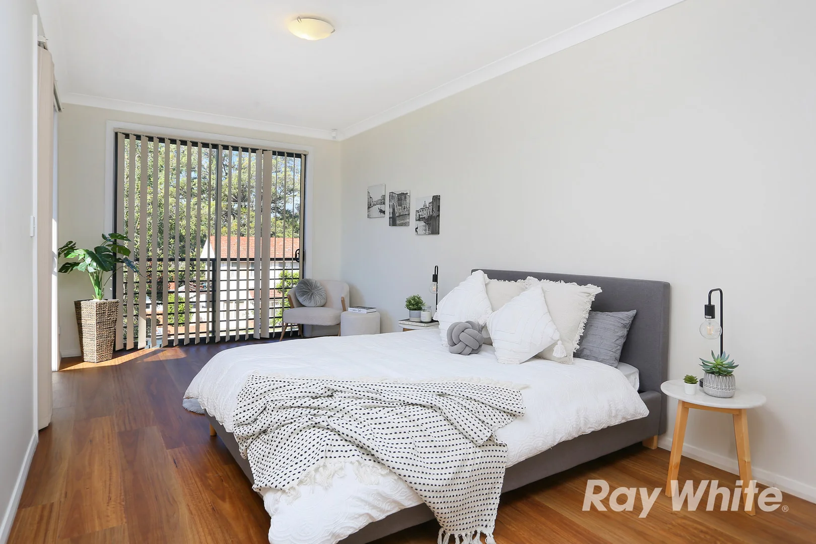 Additional image 7 of 2/52 Binalong Road, Old Toongabbie NSW 2146