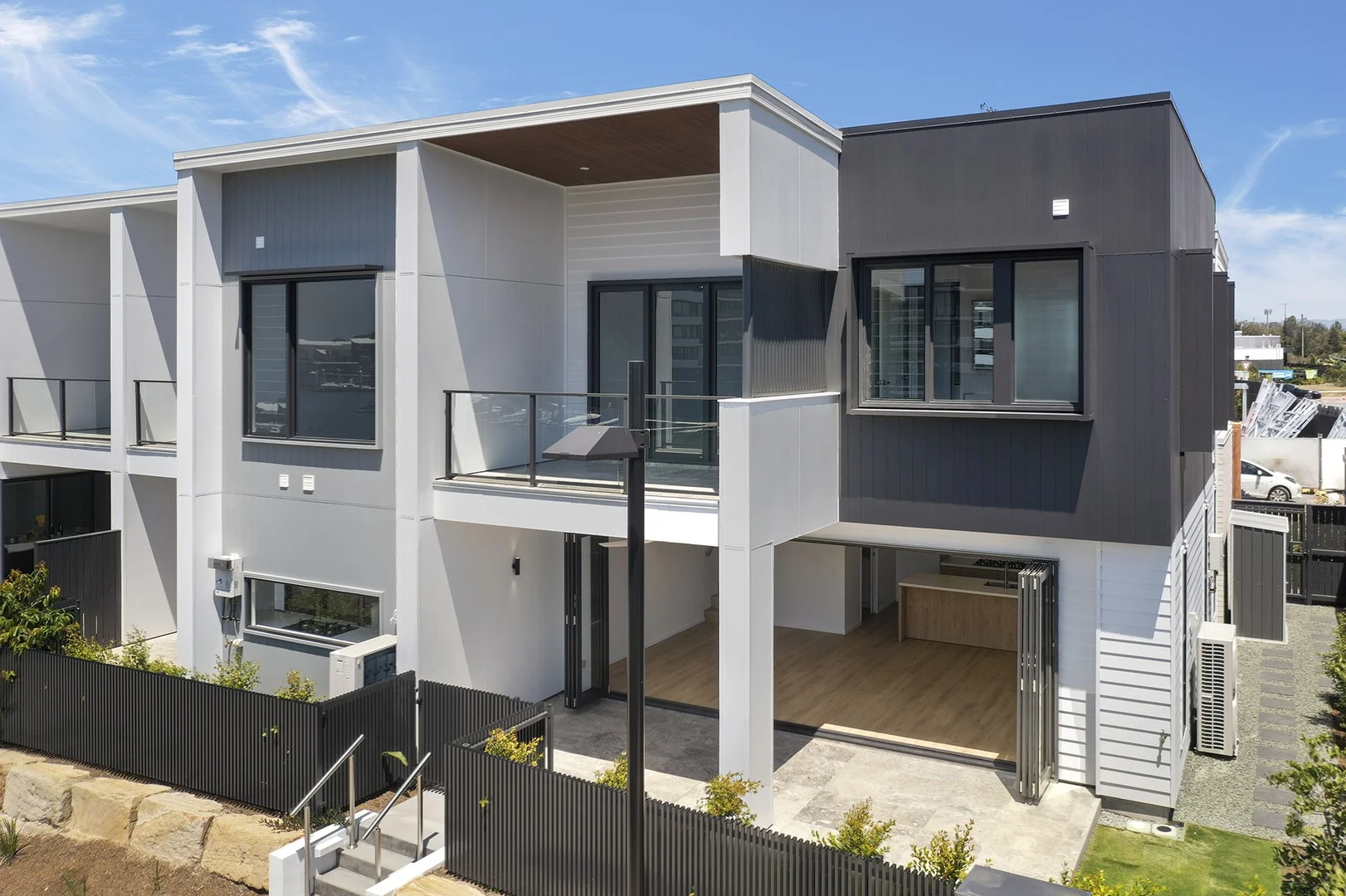 1 Bronte Circuit, Hope Island QLD 4212