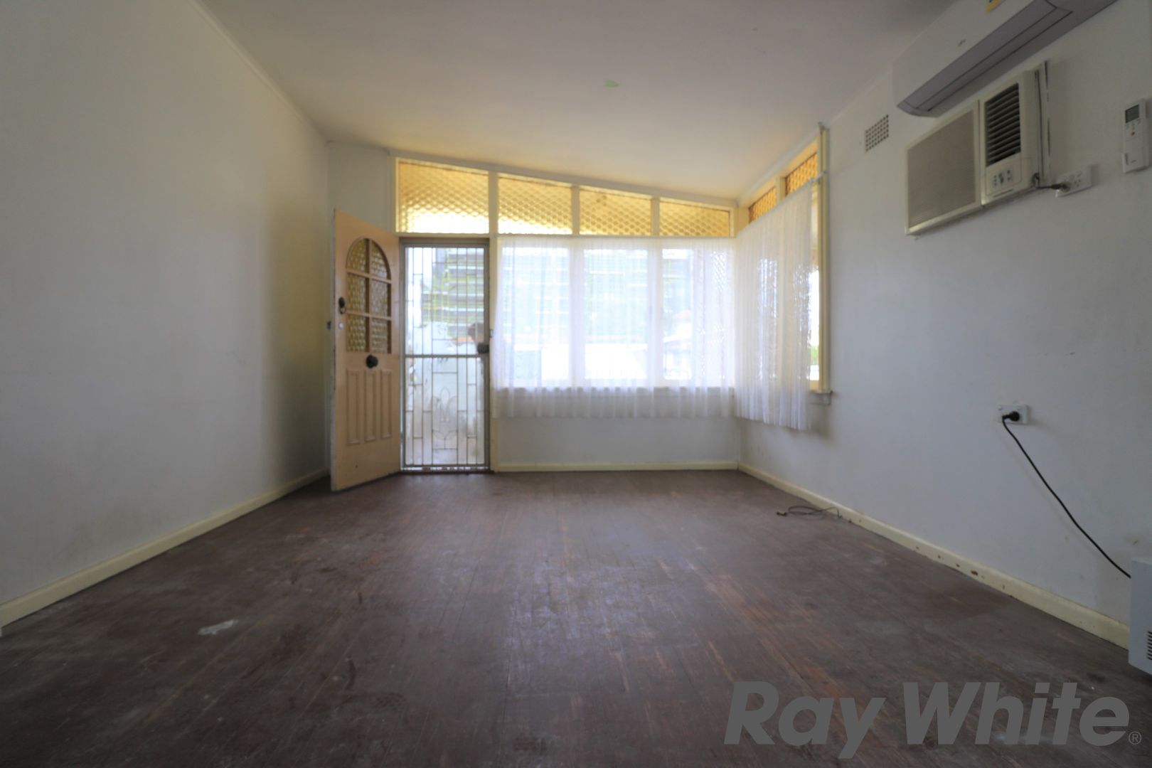 25 Romney Crescent, Miller Property History & Address Research Domain