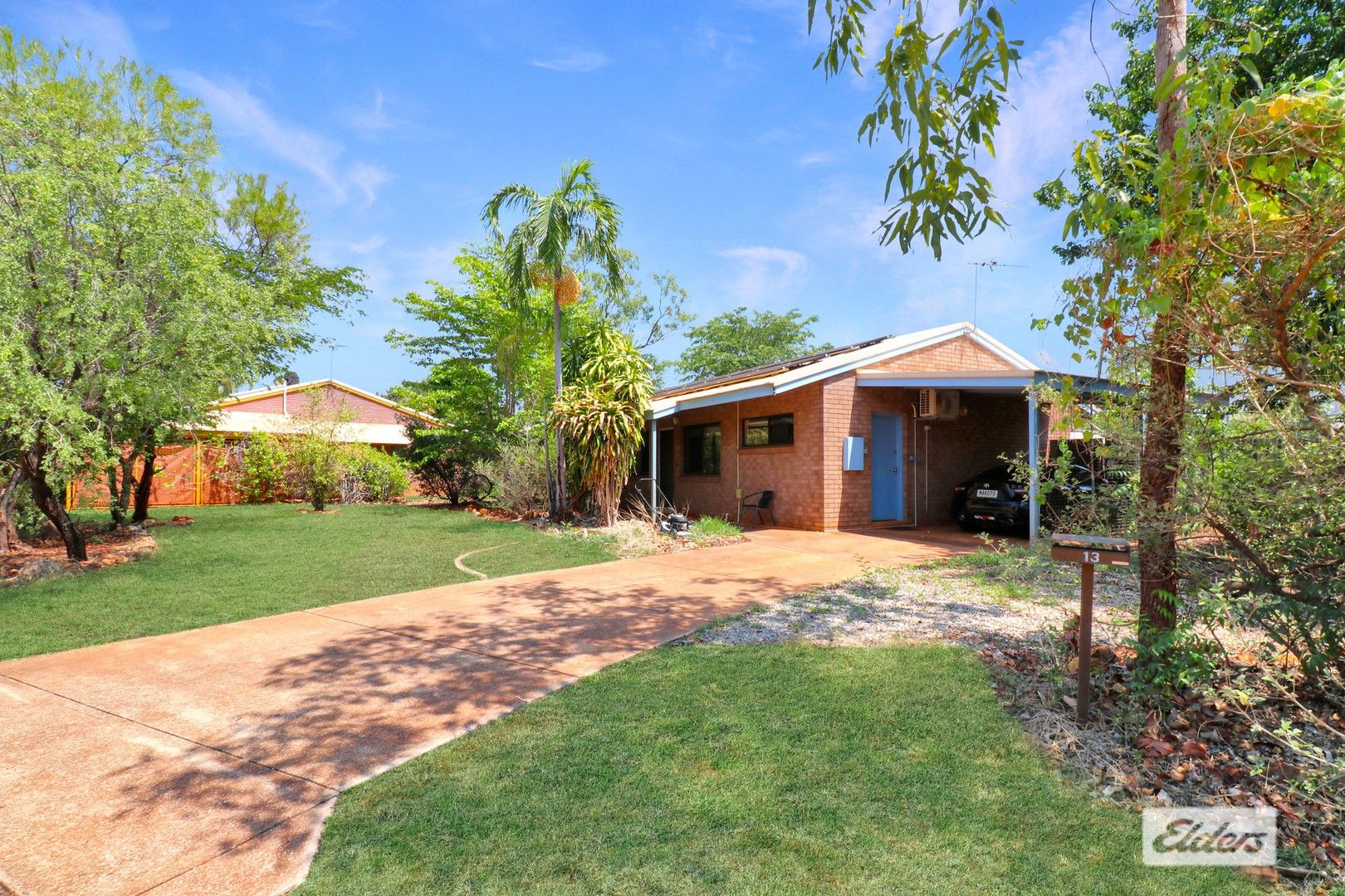 4 bedrooms House in 13 Light Court KATHERINE NT, 0850