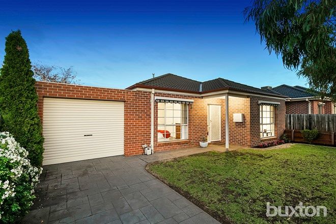 Picture of 1/18 Calista Avenue, OAKLEIGH EAST VIC 3166