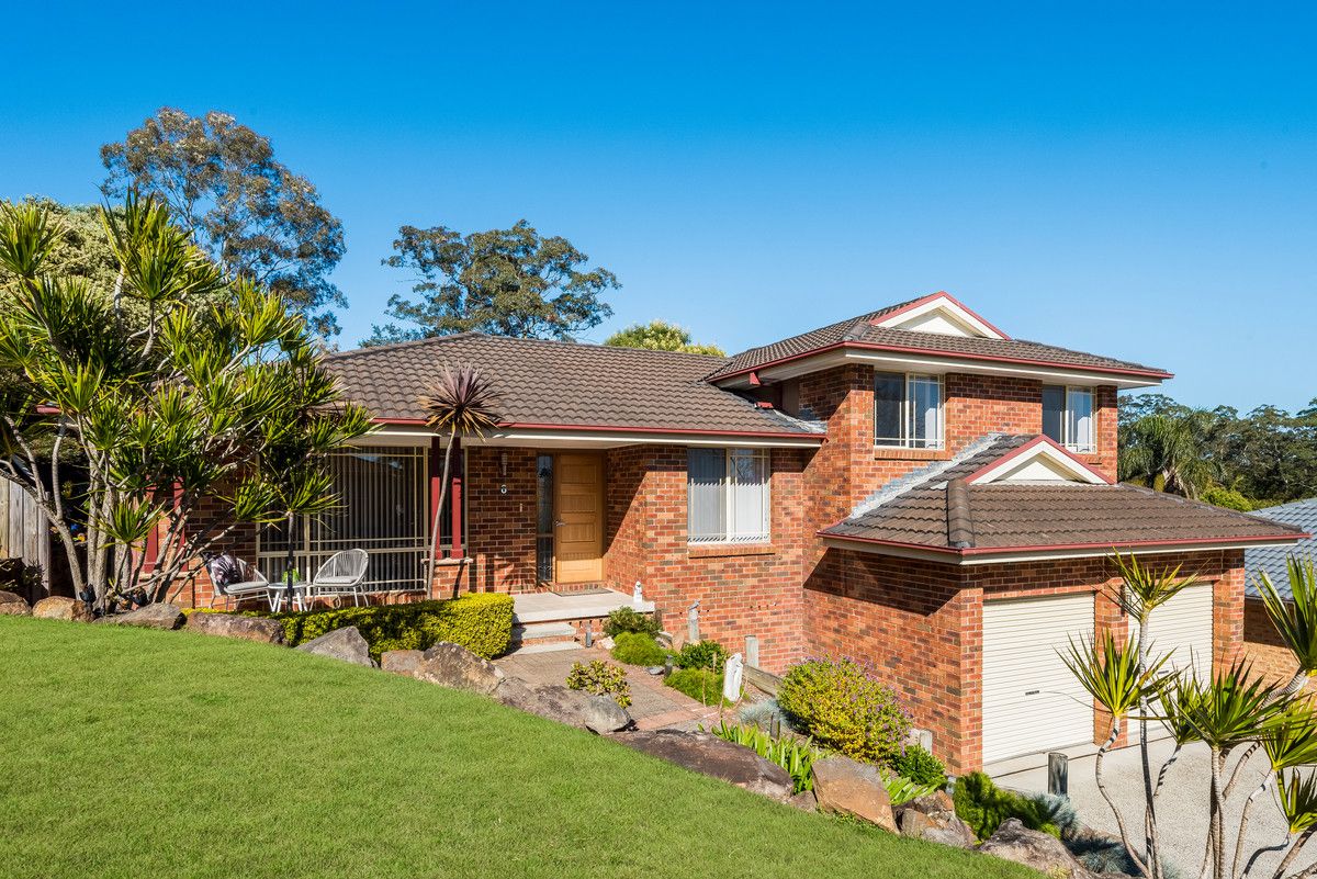 8 Crestview Place, Lisarow NSW 2250, Image 0