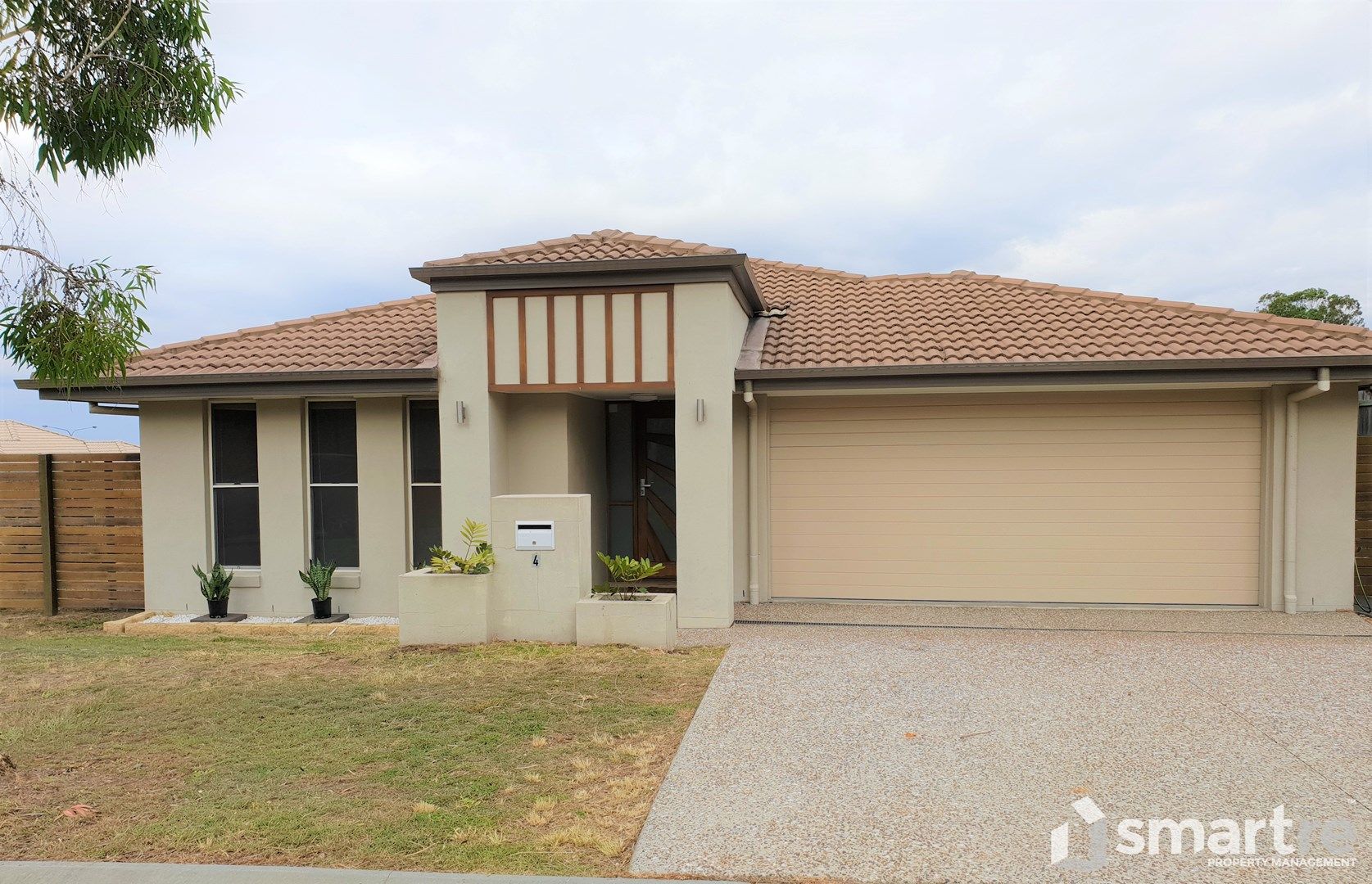 4 bedrooms House in 4 Tomaso Close DOOLANDELLA QLD, 4077