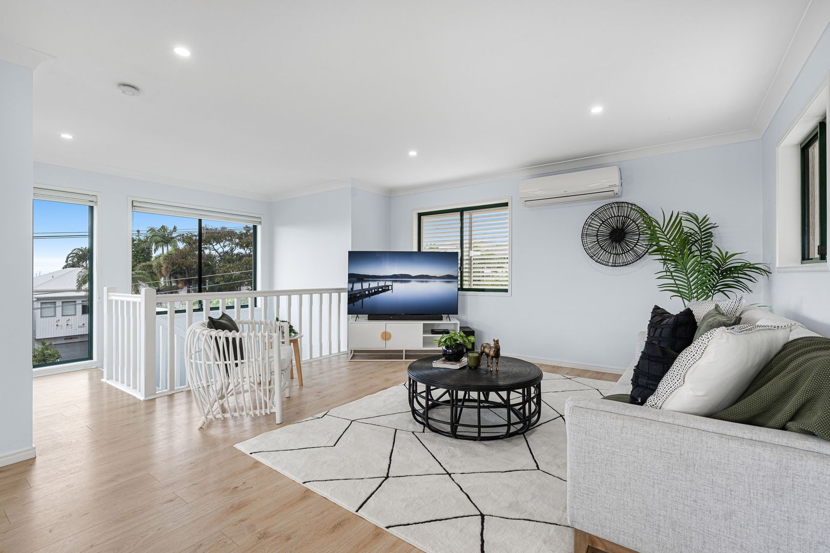 1/229 Stratton Terrace, Manly QLD 4179, Image 2