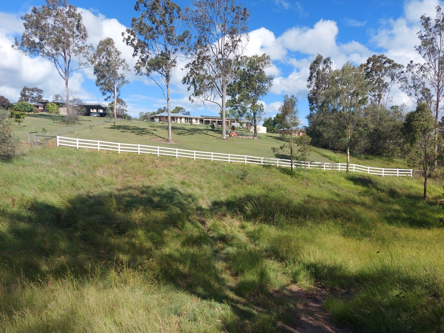 Acreage / Semi-Rural in 137-141 John Collins Drive, MUNDOOLUN QLD, 4285