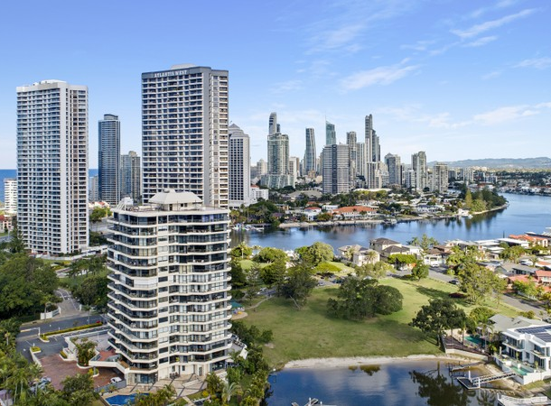 79/5 Admiralty Drive, Surfers Paradise QLD 4217