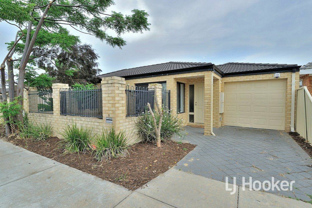 3/7 Templeman Place, Midland WA 6056