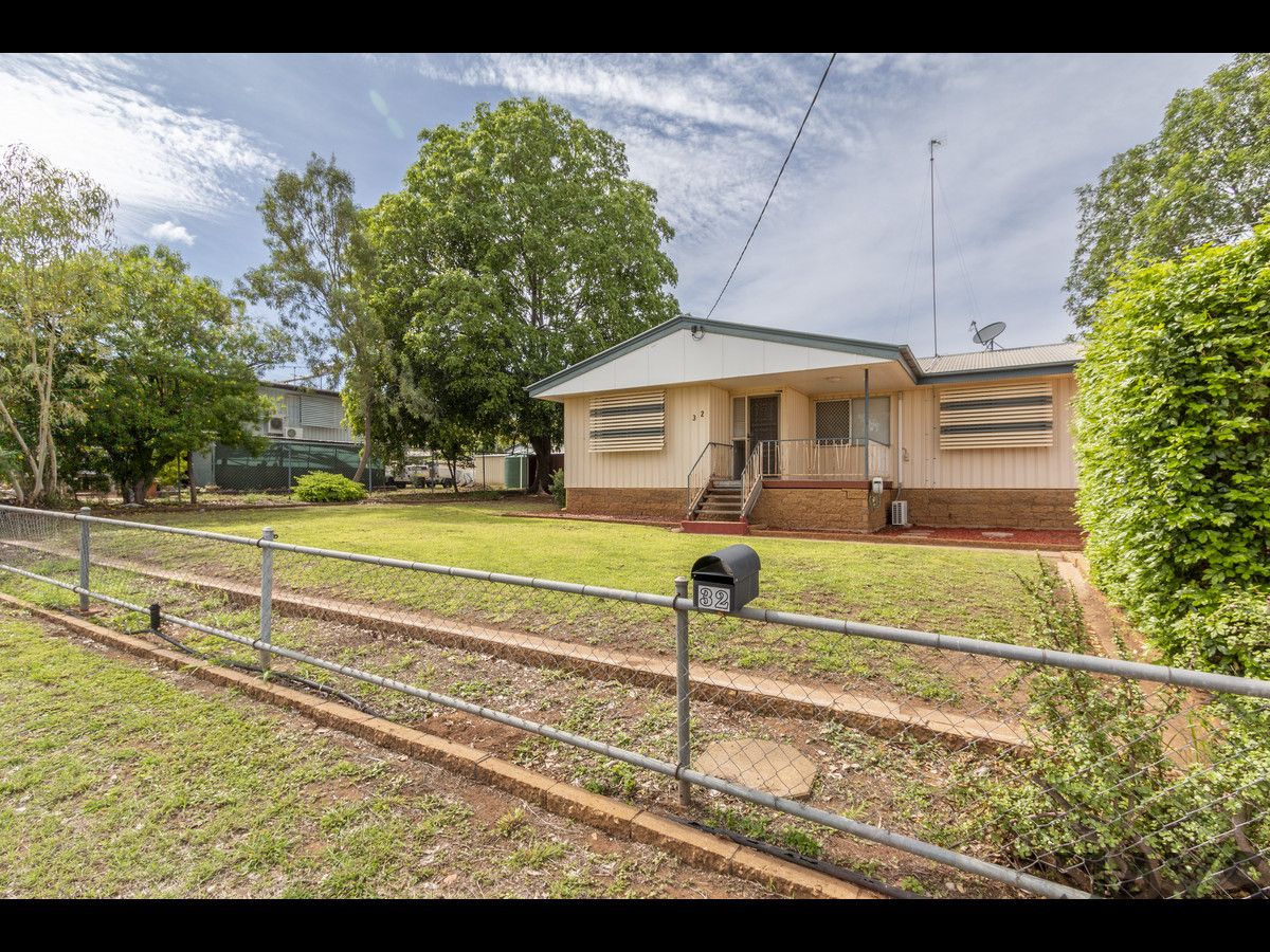 32 Evans Street, Mount Isa QLD 4825, Image 0