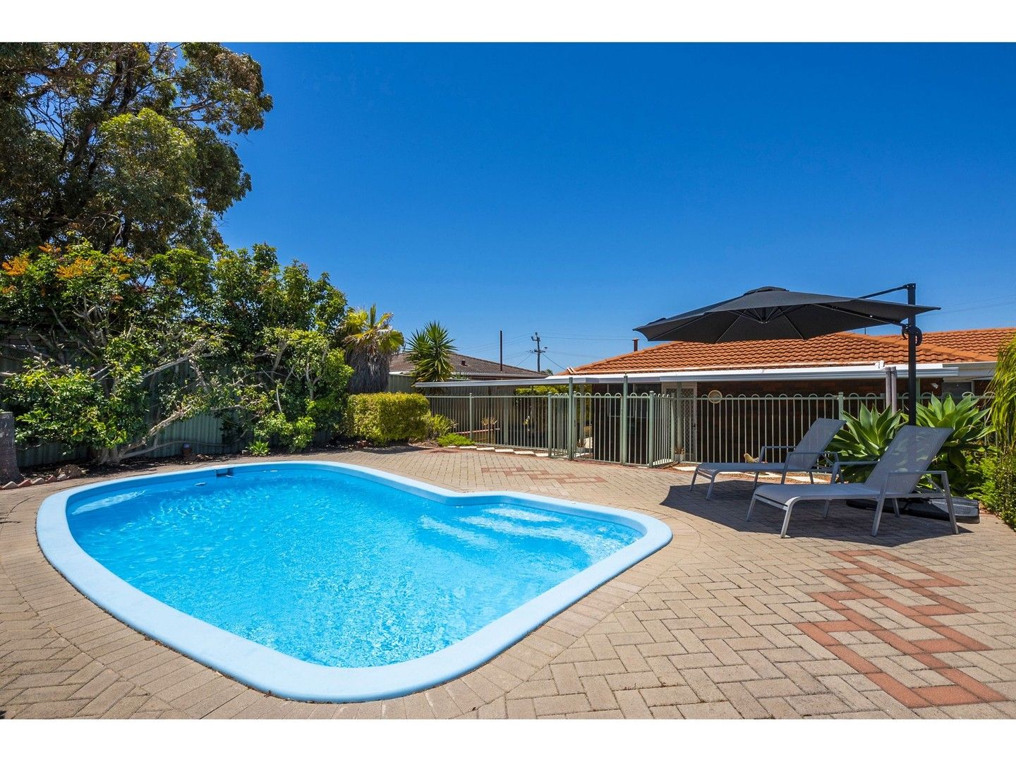 15 Windsor Place, Kallaroo WA 6025, Image 0