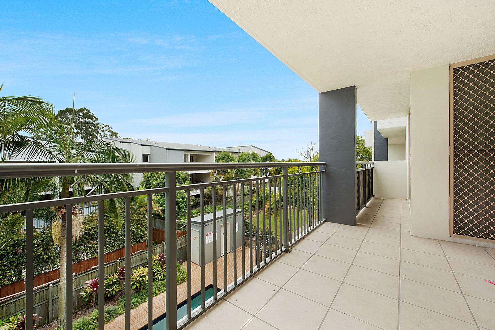 27/18 Mascar St, Upper Mount Gravatt QLD 4122, Image 2