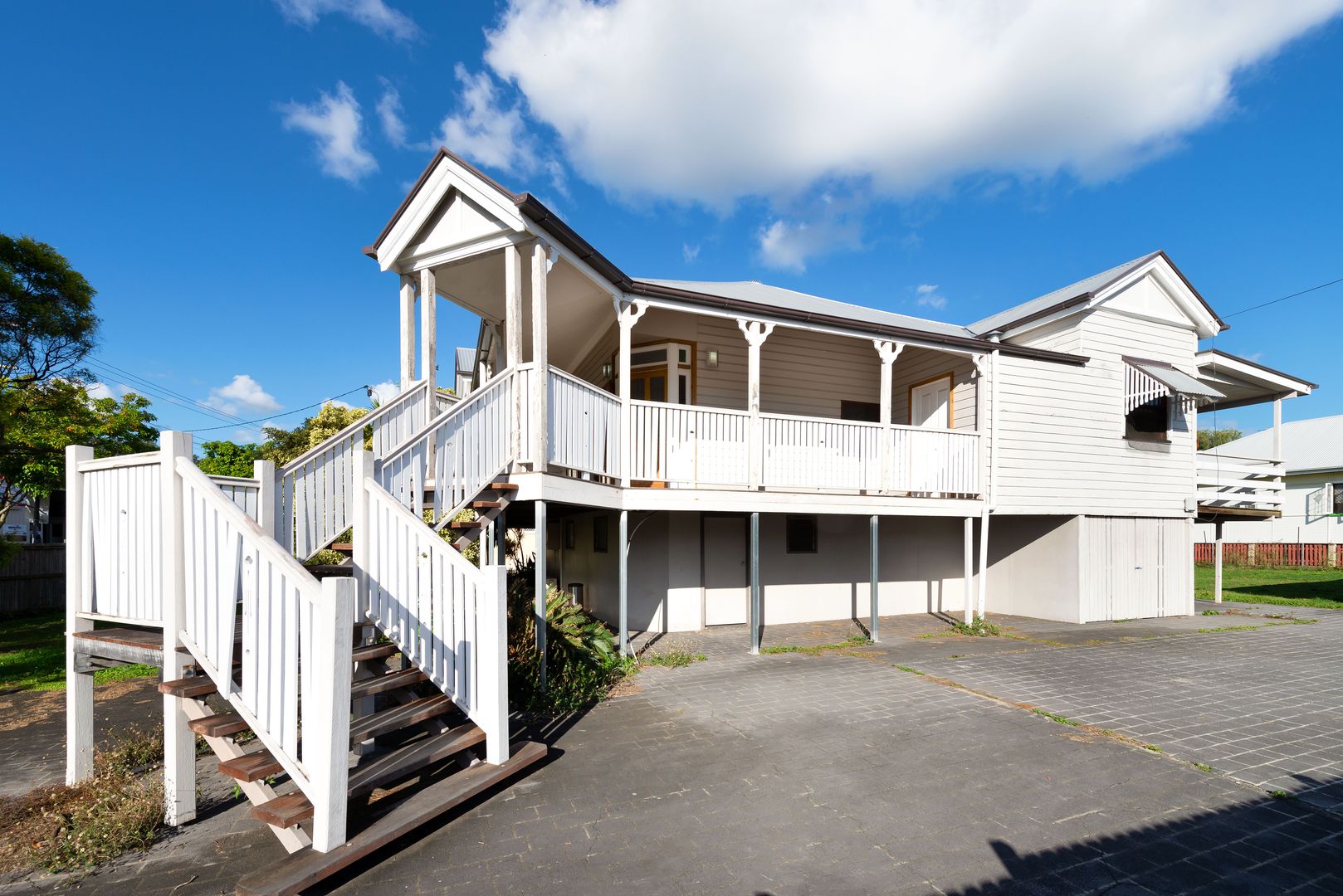 2/61 Deshon Street, Woolloongabba QLD 4102 Apartment For Rent 175 Domain