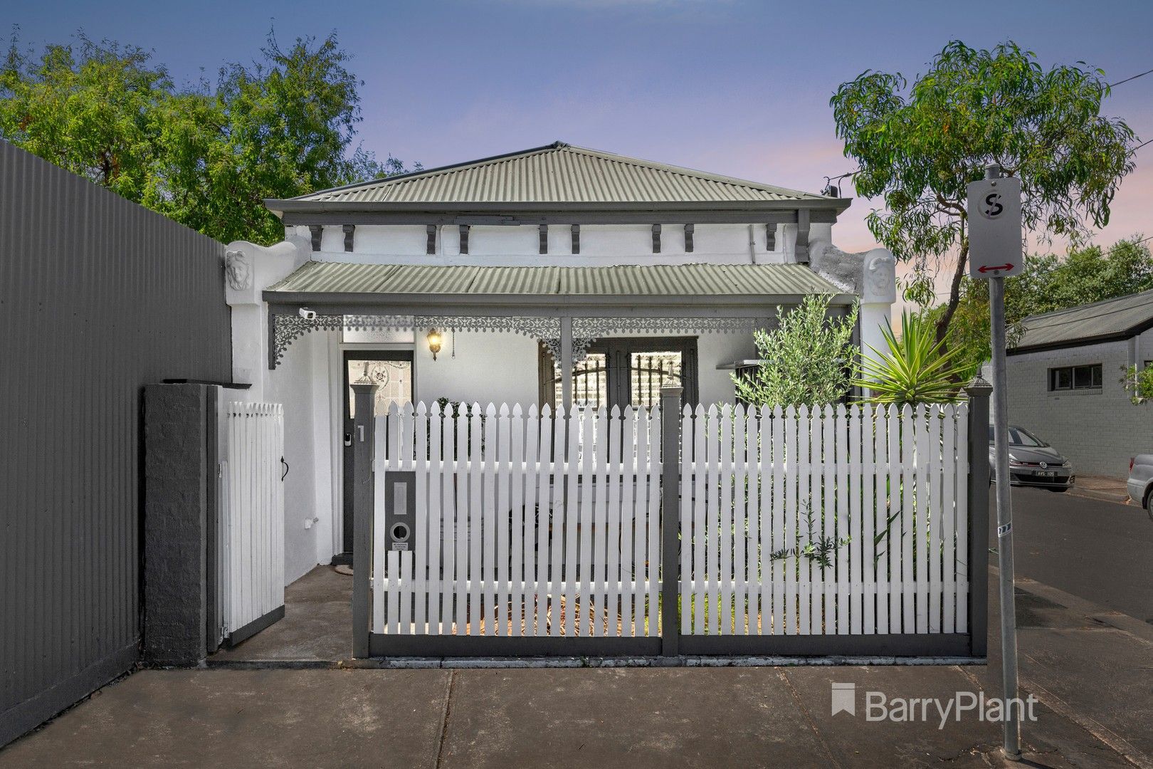 2 bedrooms House in 1 Elizabeth Street BRUNSWICK VIC, 3056