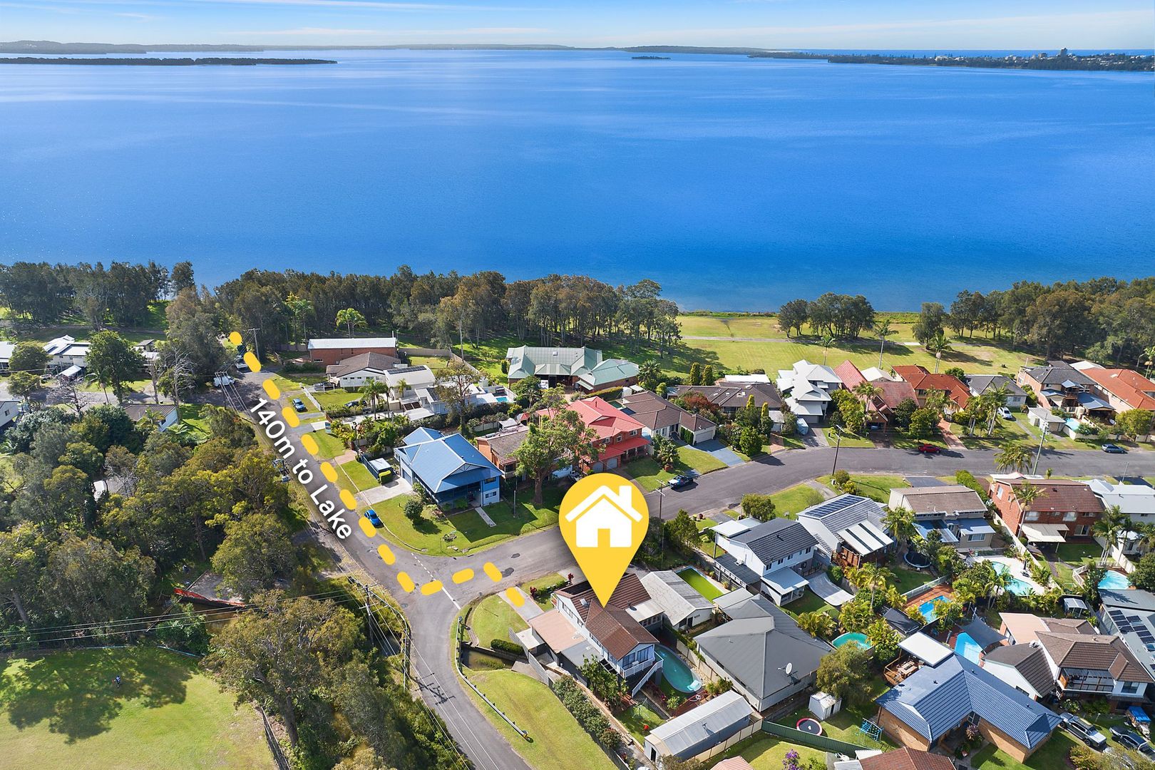 2 Hinemoa Avenue, Killarney Vale NSW 2261 Domain