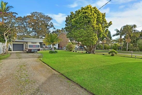 176 Geoffrey Road, Chittaway Point NSW 2261, Image 2