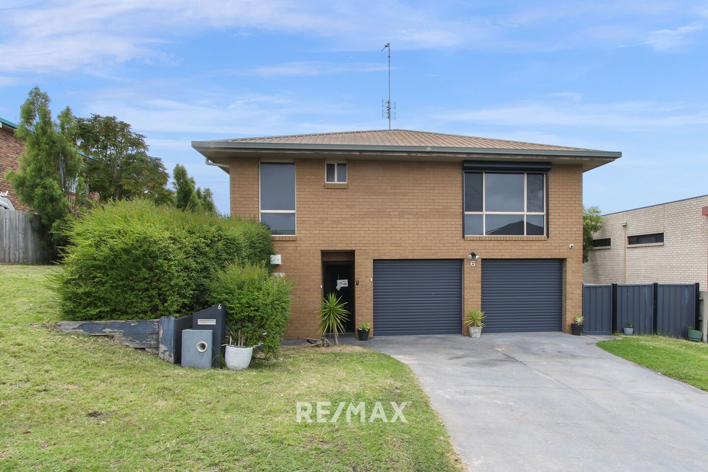 6 Highland Court Lakes Entrance VIC 3909 Domain