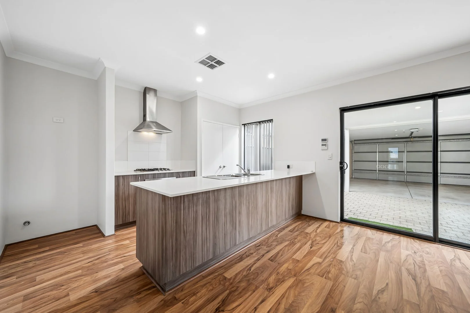 Additional image 7 of 114 Keane Road, Harrisdale WA 6112