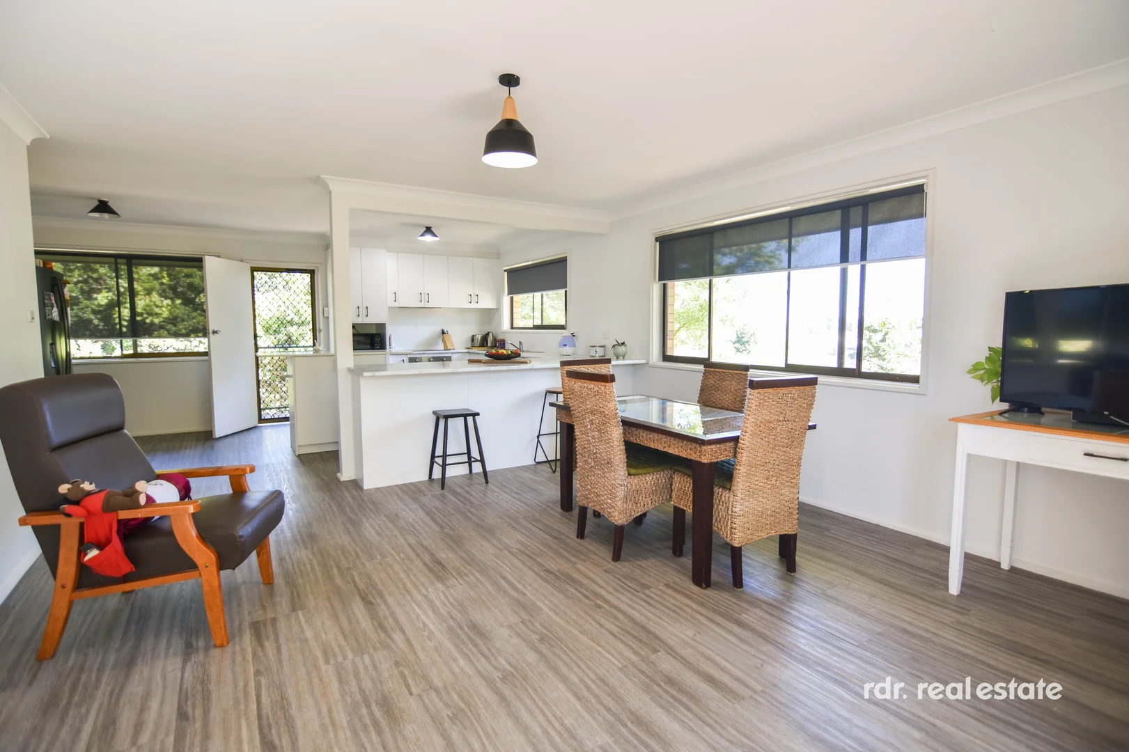 Additional image 3 of 30 Lake Inverell Drive, Inverell NSW 2360