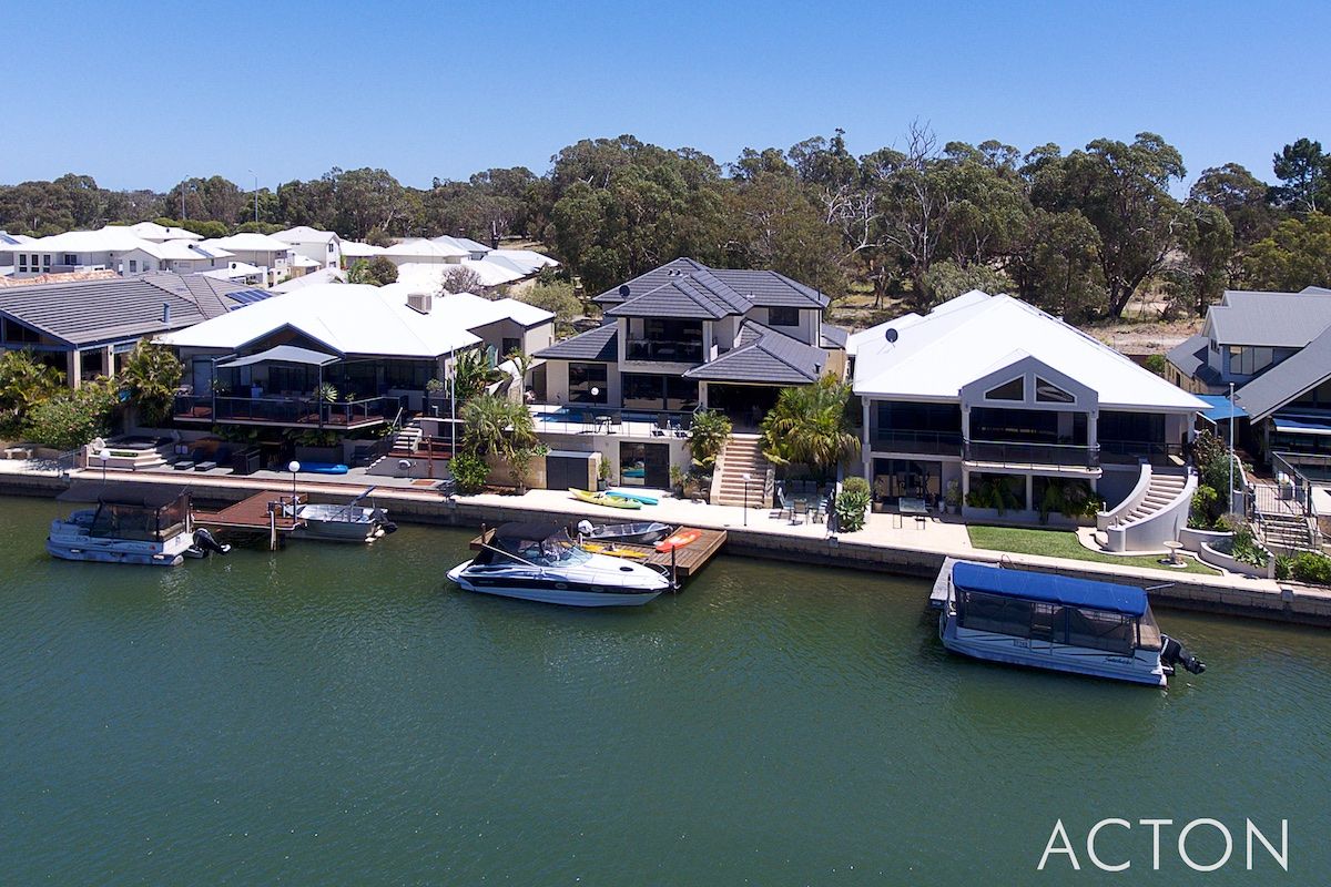 11 Leisure Way, Halls Head WA 6210, Image 2