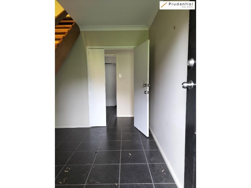 1/8 Austin Avenue, Campbelltown NSW 2560 Apartment For Rent 320