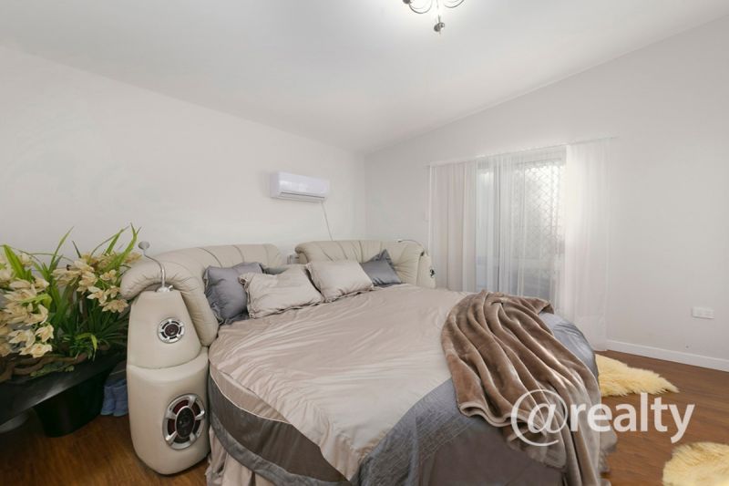 9 Lenore Crs, Springwood QLD 4127, Image 2