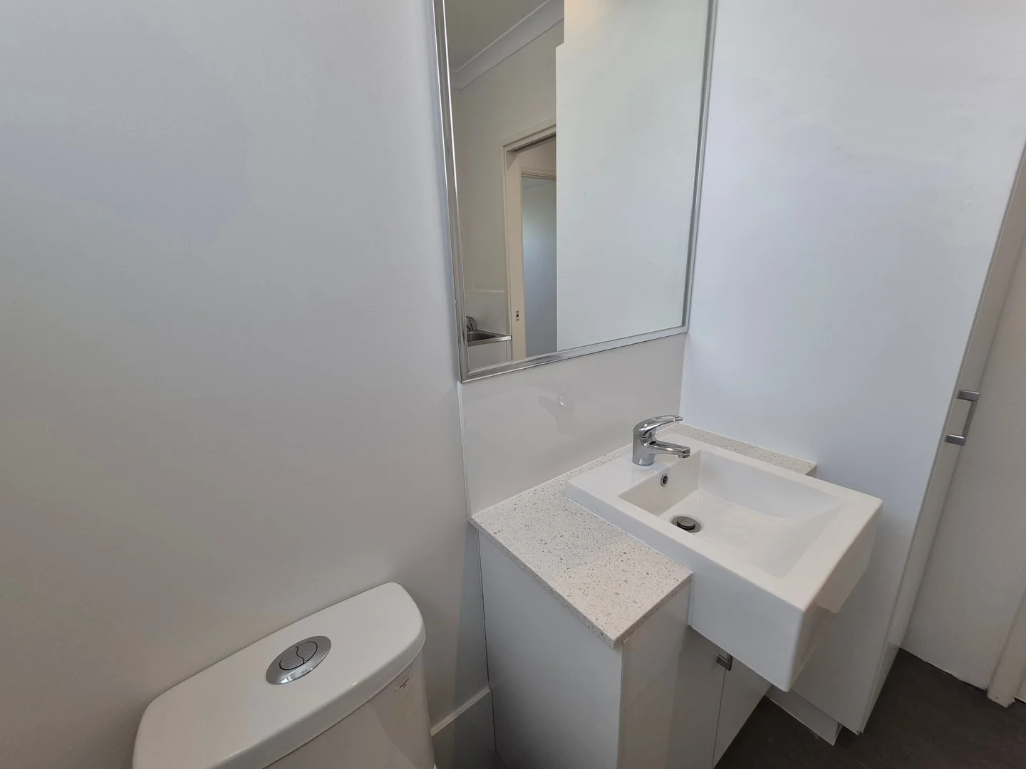 Additional image 19 of unit 5/360 Hardey Road, Cloverdale WA 6105