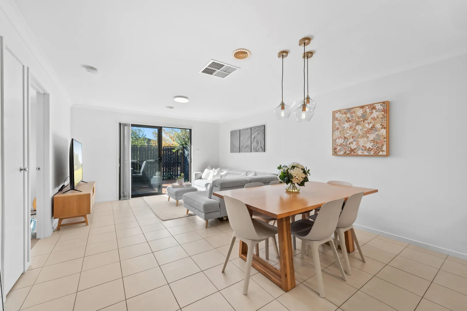 Additional image 3 of 2/11 Starcevich Crescent, Jacka ACT 2914