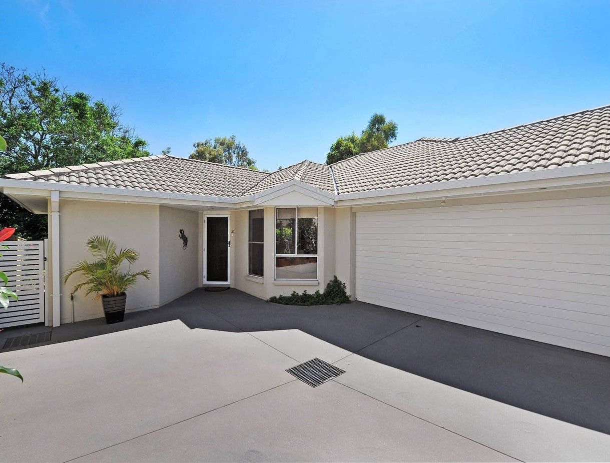 3 bedrooms Villa in 2/3 O'briens Road PORT MACQUARIE NSW, 2444