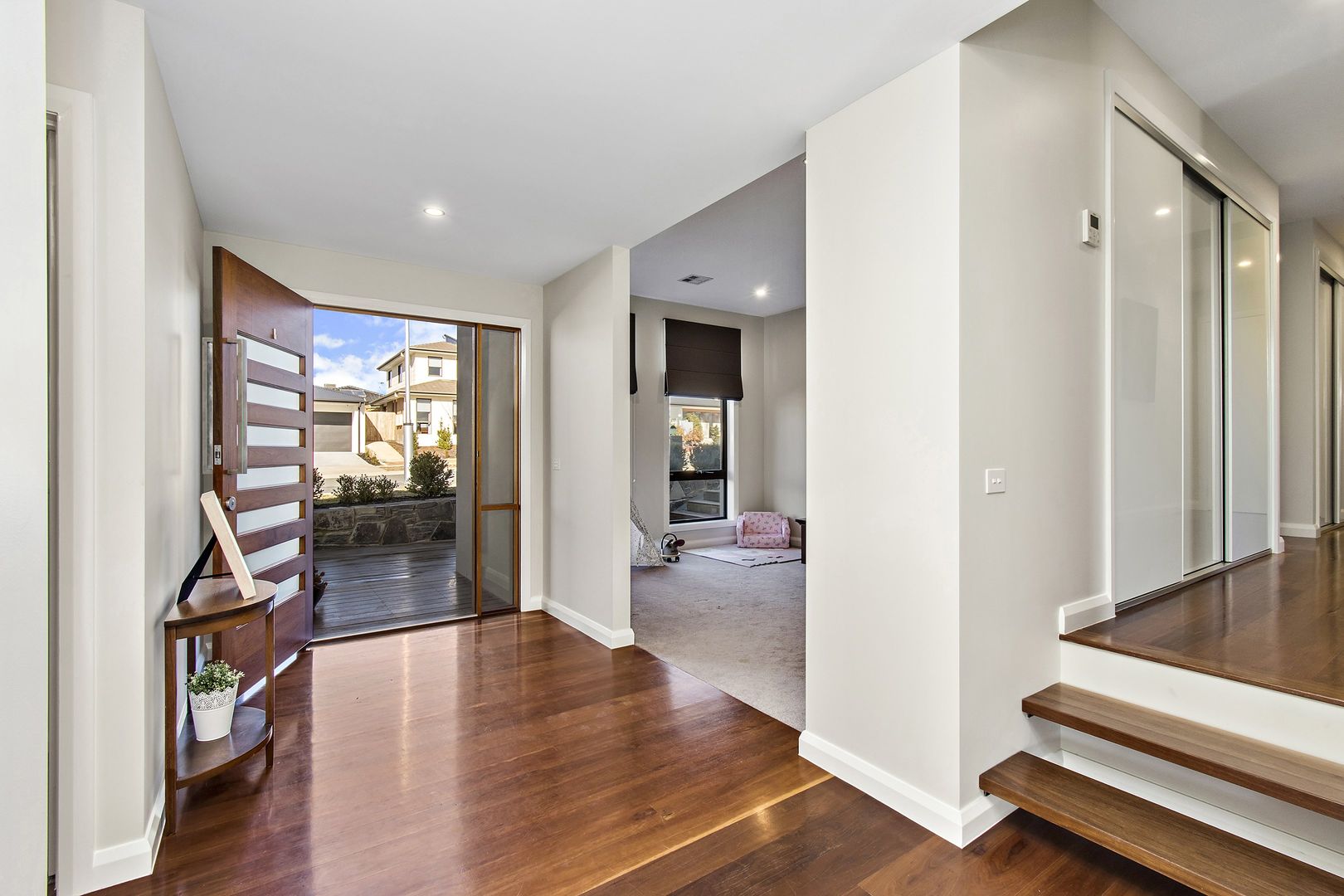 8 James McAuley Crescent, Wright ACT 2611, Image 2