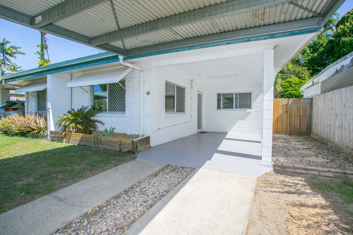 2/19 Bamboo Street, Holloways Beach QLD 4878, Image 1