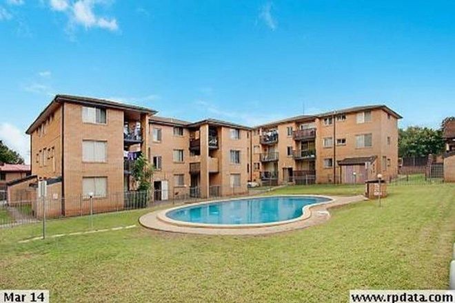 Picture of 18/5-7 Hoddle Avenue *, BRADBURY NSW 2560