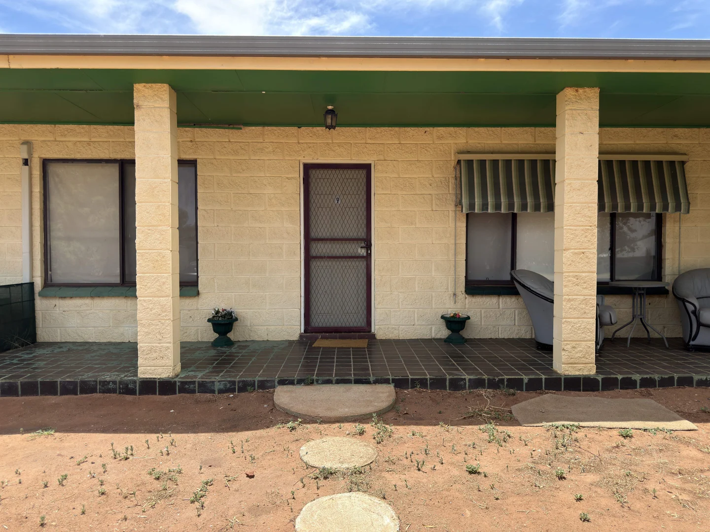 9 Gifford Place, Condobolin NSW 2877 | Domain