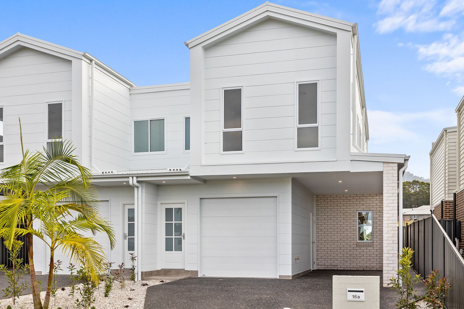 16A Wedgetail Street, Badagarang NSW 2540 - Duplex For Rent - $750 | Domain