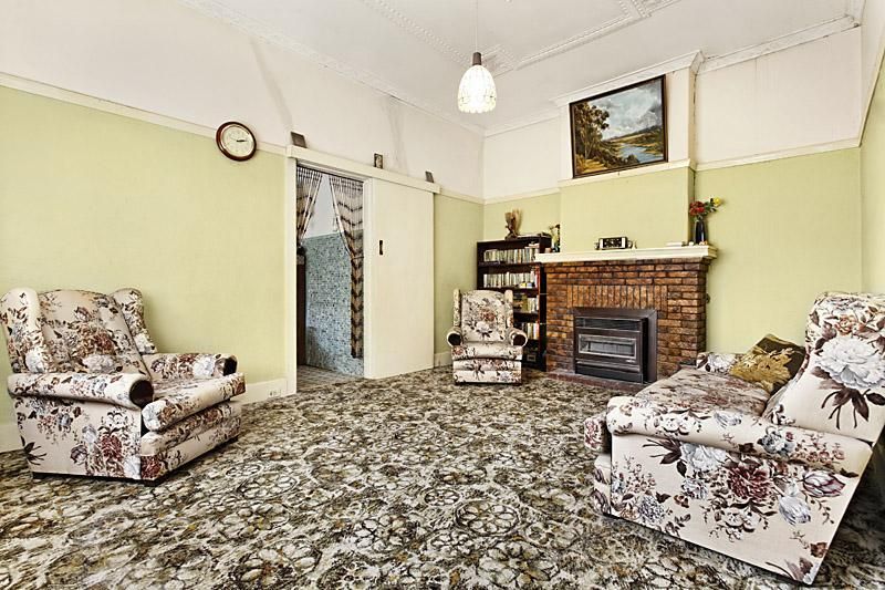 118 Mooltan Street, TRAVANCORE VIC 3032, Image 2