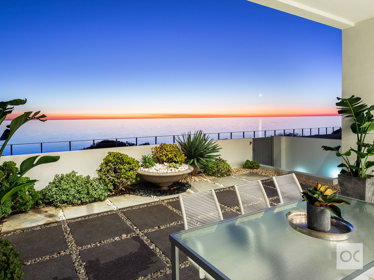 83a Esplanade, Henley Beach South SA 5022, Image 2