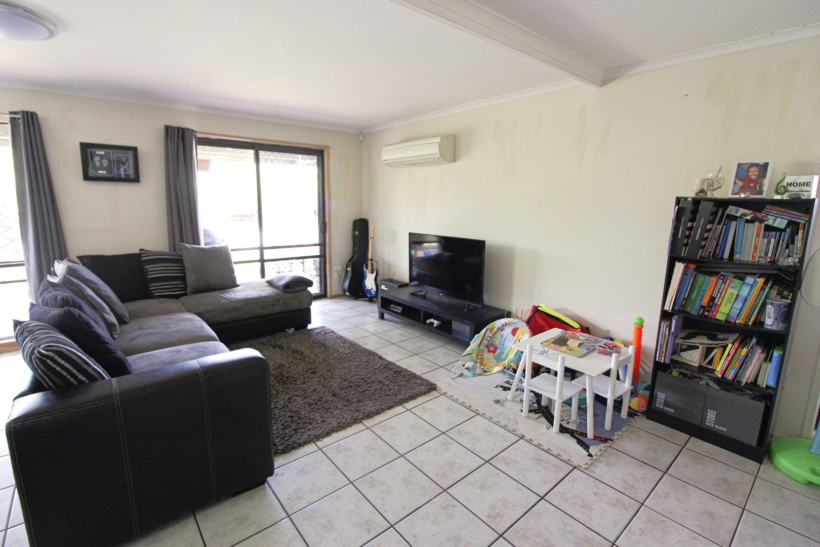 Unit 1/2-4 Hercules Road, Mount Isa QLD 4825, Image 0