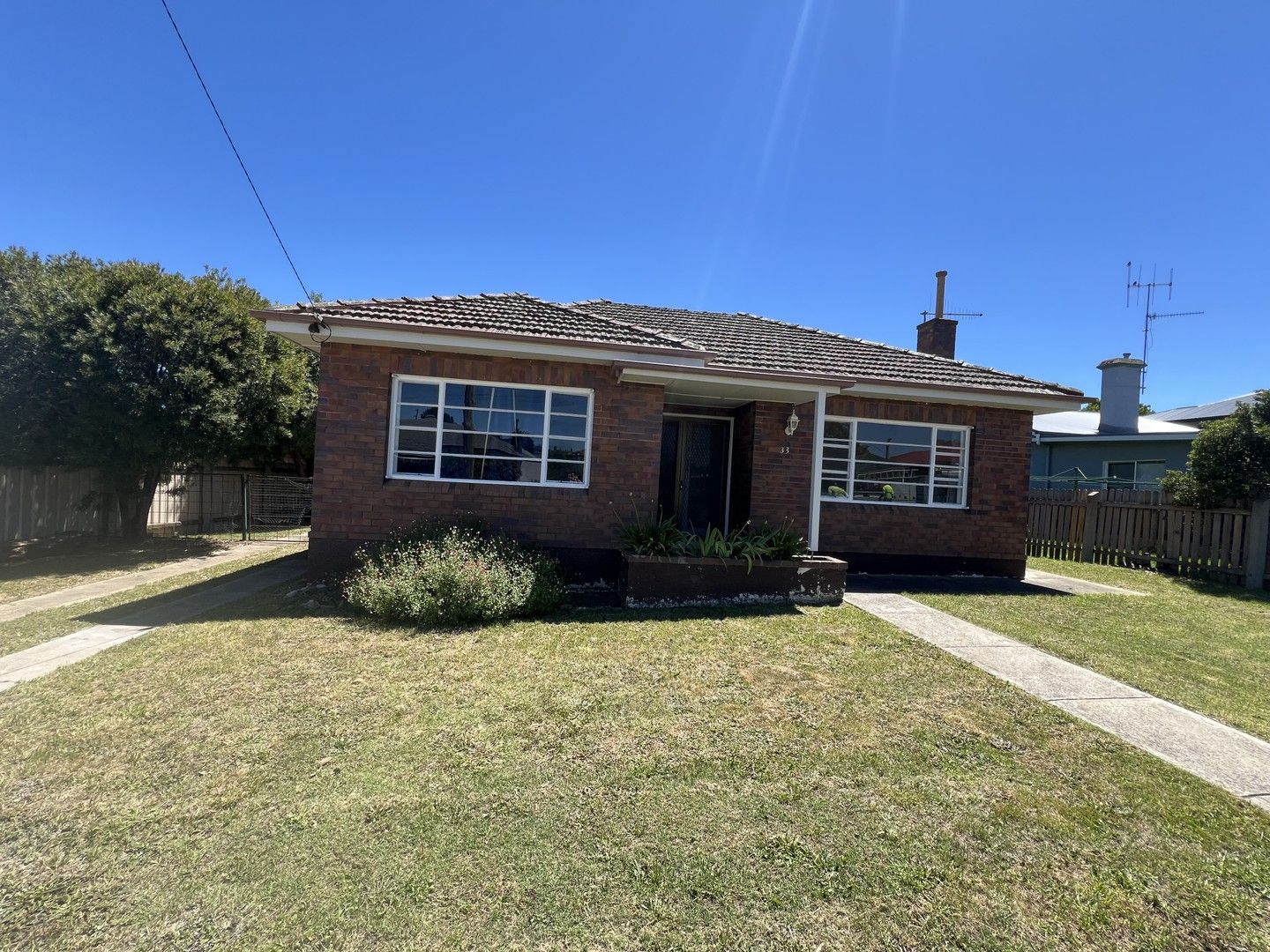 3 bedrooms House in 33 RUBY STREET GOULBURN NSW, 2580
