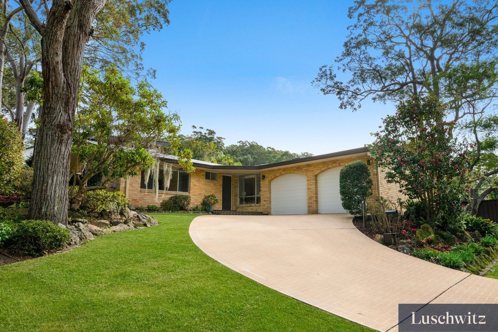 4 bedrooms House in 63 Dorset Drive ST IVES NSW, 2075