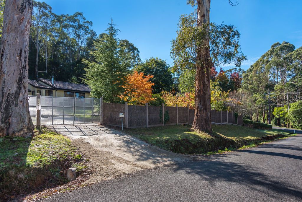 4 Ryans Parade, Mount Macedon VIC 3441, Image 1