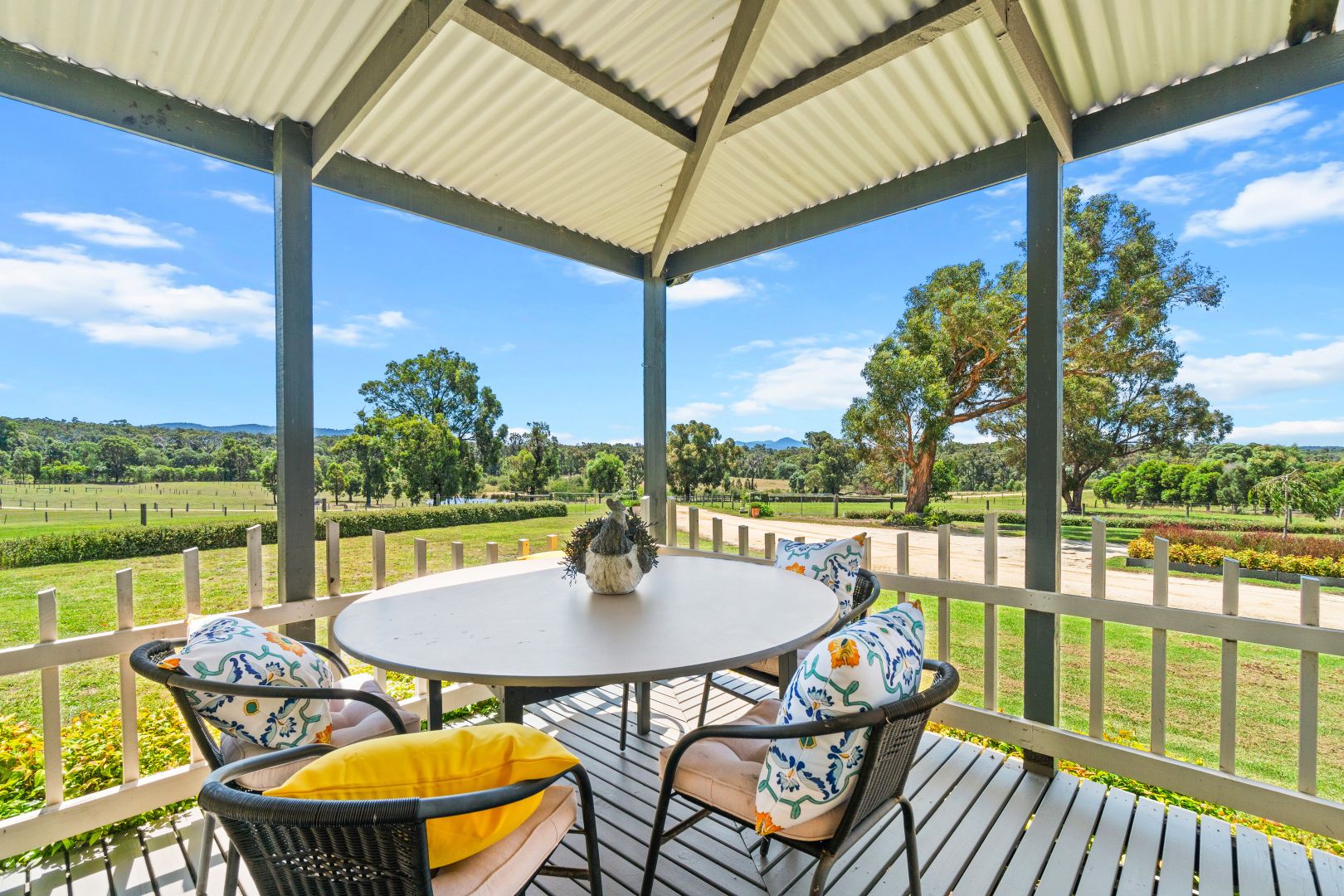 51 Bibaringa Court, Seaton VIC 3858, Image 1