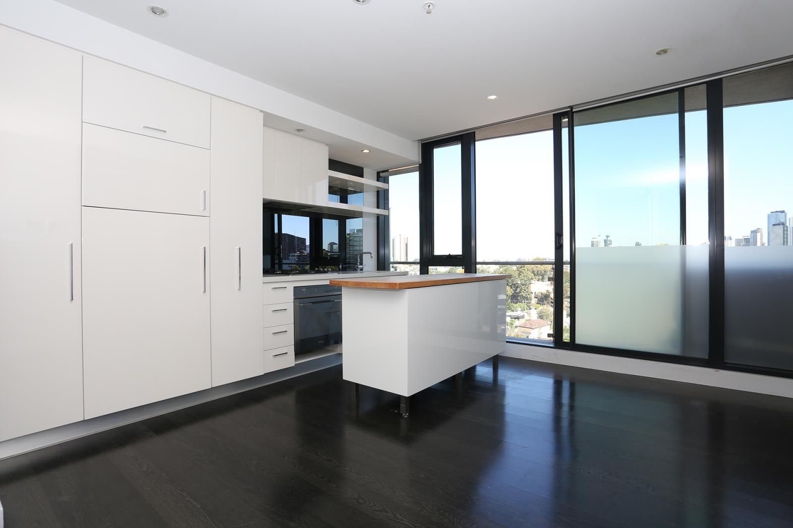 808/338 Kings Way, South Melbourne VIC 3205, Image 2