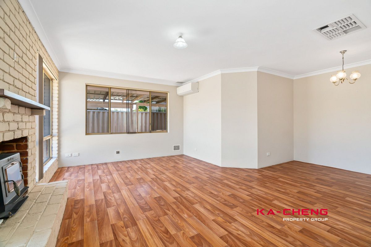 3 bedrooms House in 3 Coralgum Court MORLEY WA, 6062