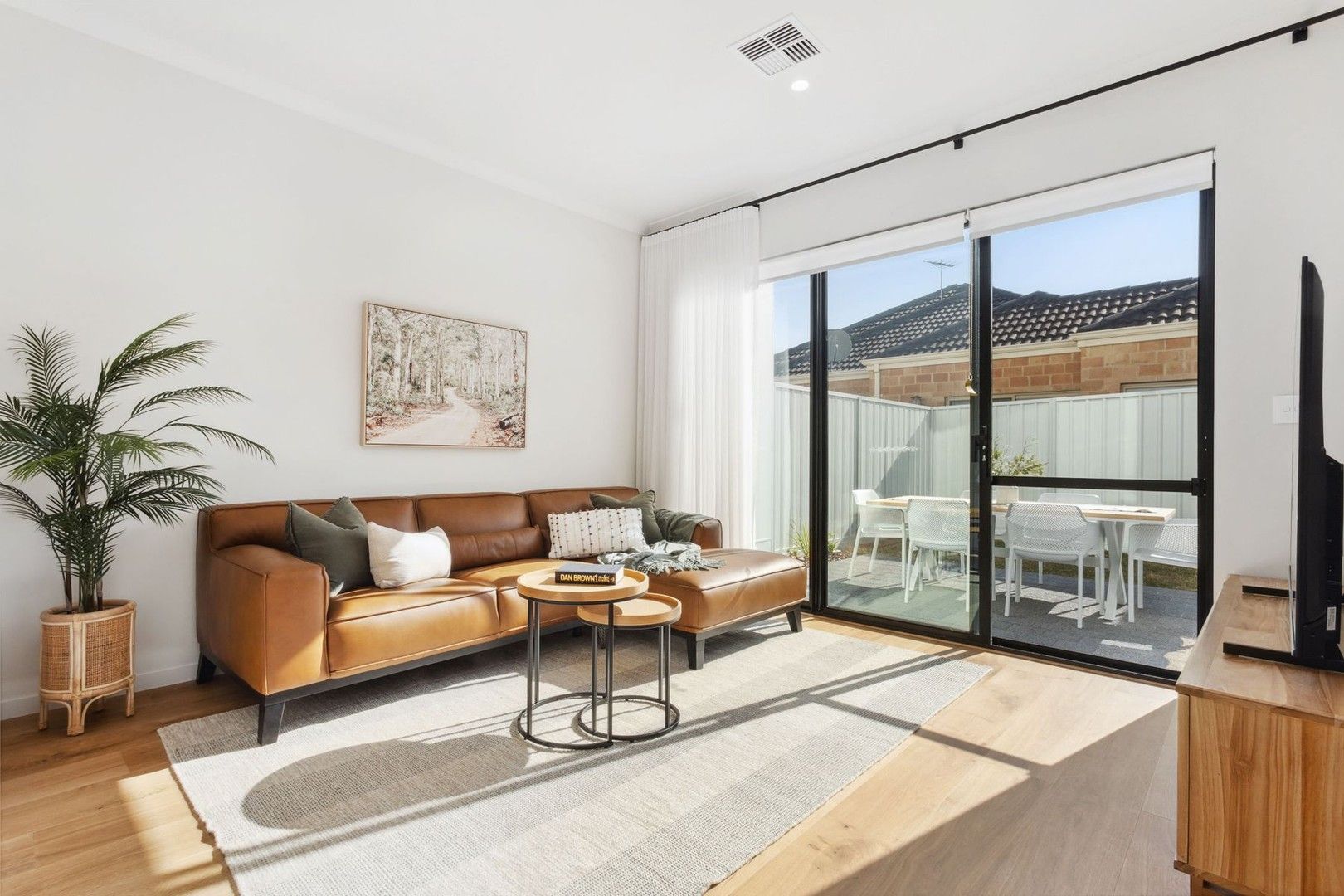 3 bedrooms Townhouse in 3/16 La Grange Street INNALOO WA, 6018