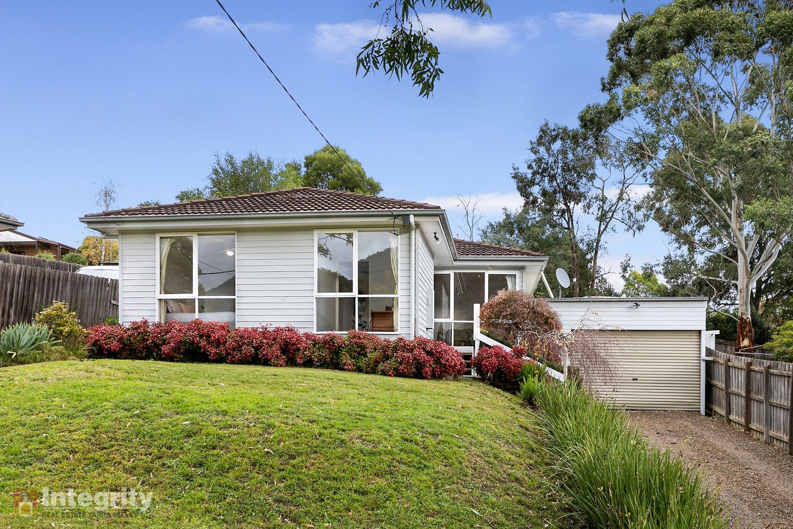 16 Fauna Avenue, Badger Creek Property History & Address Research