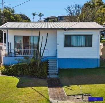 2 bedrooms House in 39 John Street BELMONT NORTH NSW, 2280