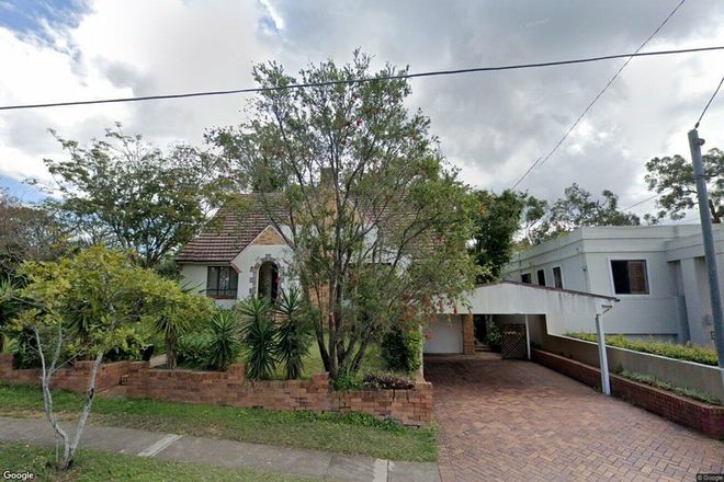 Picture of 204 Hawken Drive, ST LUCIA QLD 4067