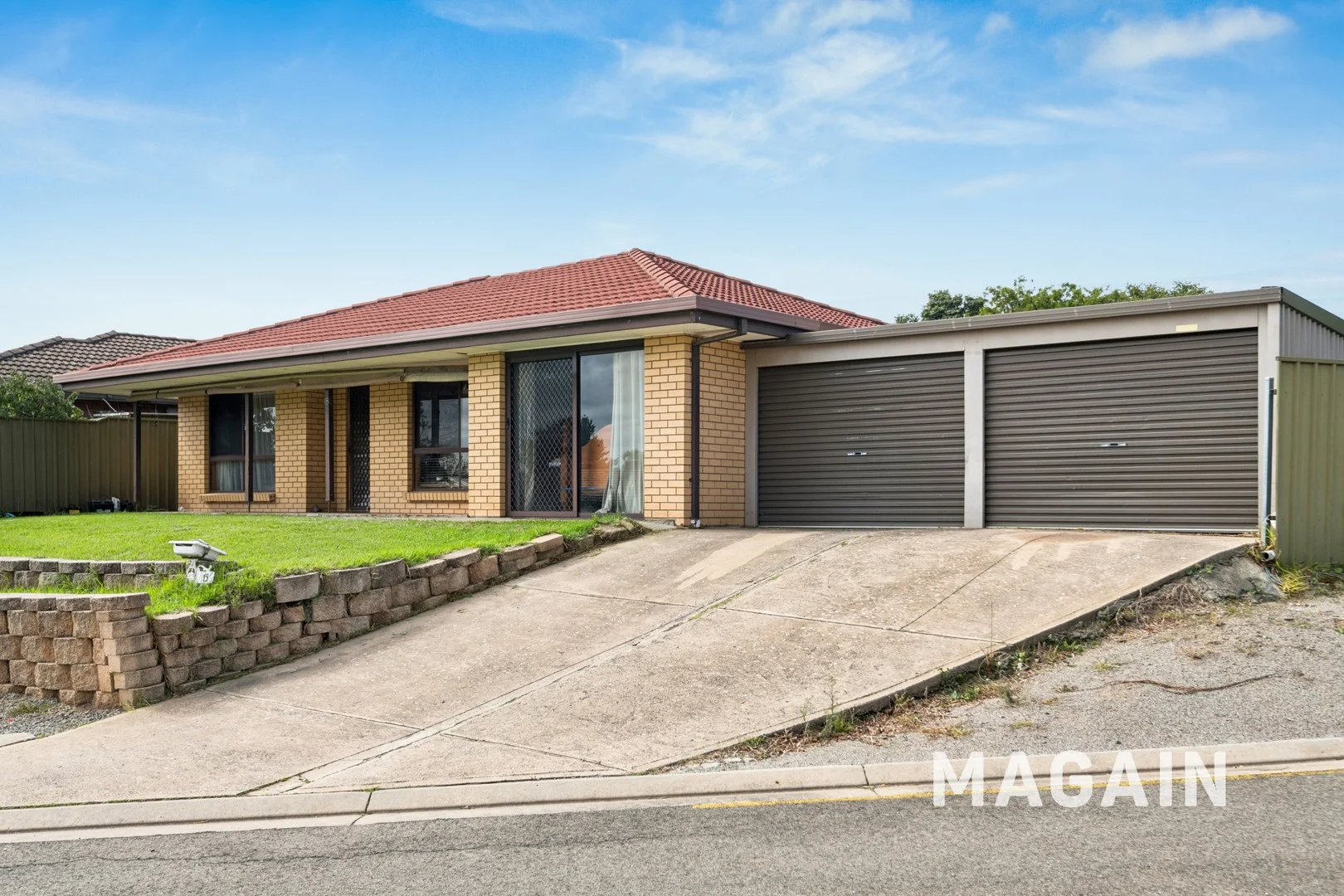 15 Allman Avenue, Woodcroft SA 5162