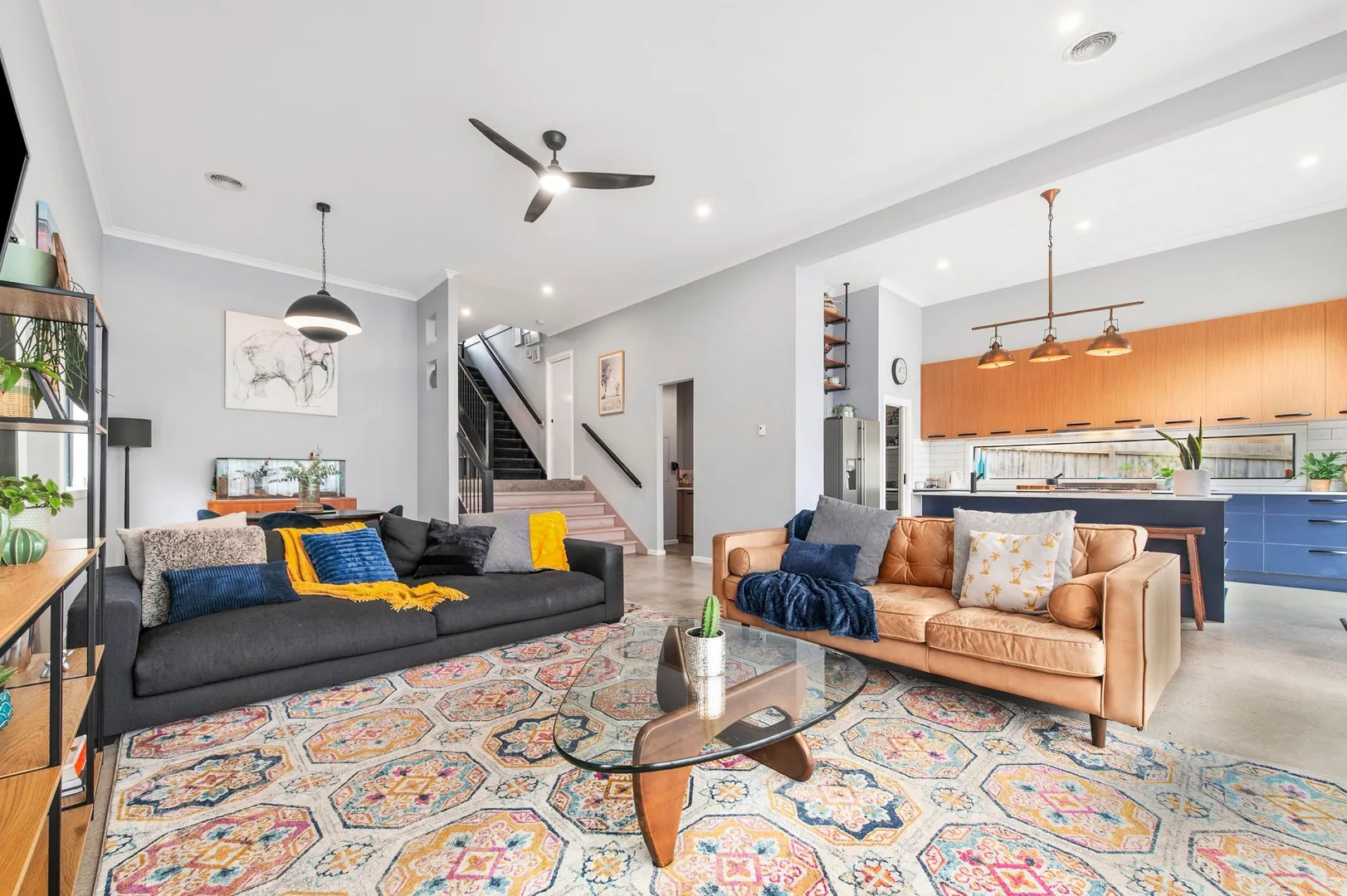 House in Frankston South - More